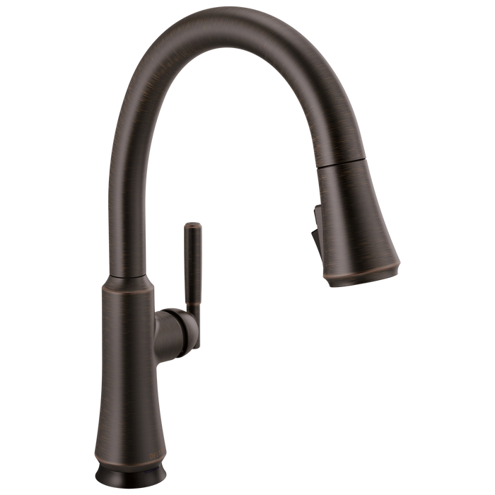 Delta Delta Coranto™: Single Handle Pull Down Kitchen Faucet with Touch<sub>2</sub>O Technology