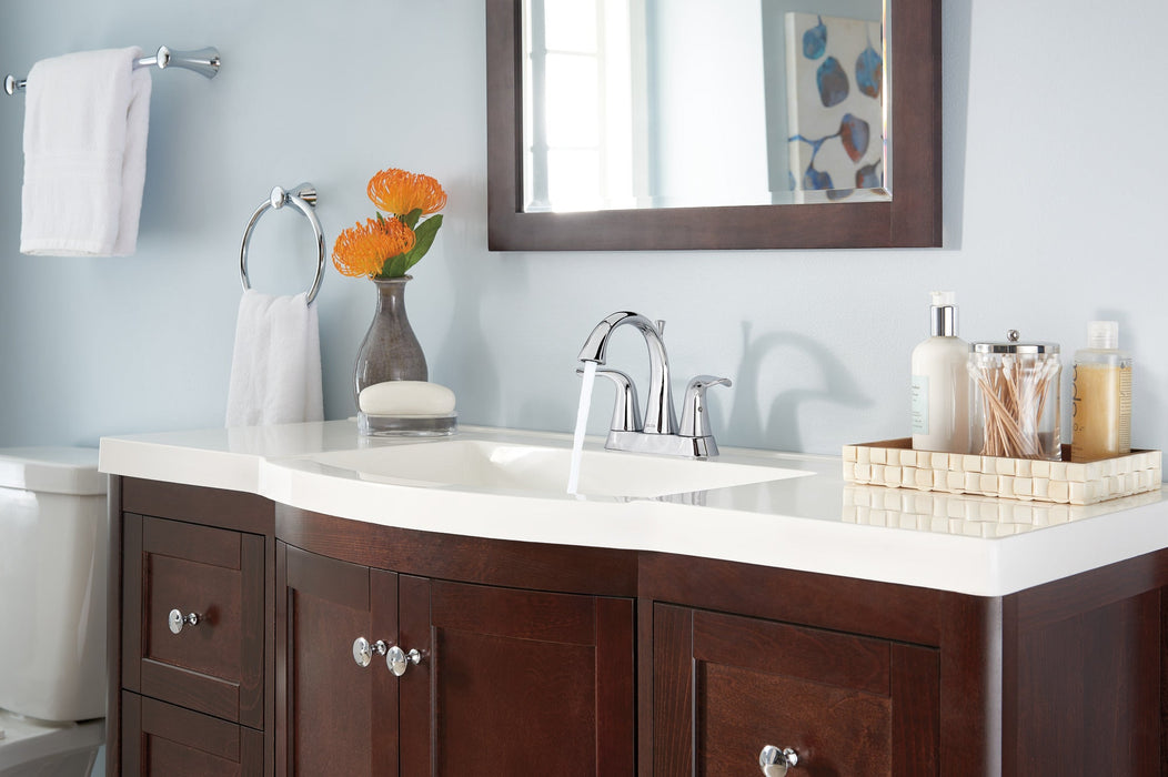 Delta Lahara 2538 Two Handle Centerset Bathroom Faucet