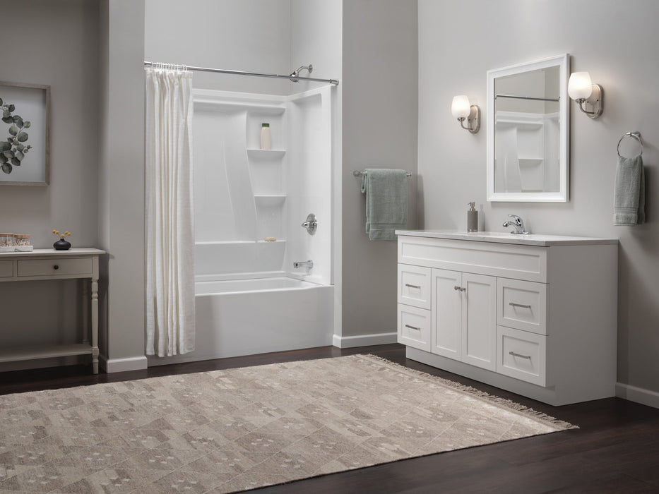 Delta Classic 520 Single Handle Centerset Bathroom Faucet