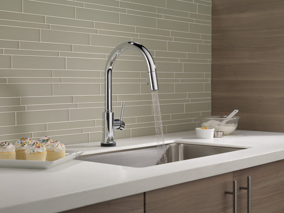 Delta Trinsic 9159T Single Handle Pull-Down Kitchen Faucet with TouchTouch 2O Technology