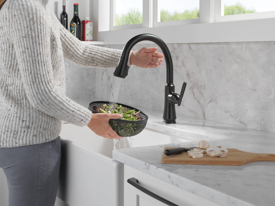 Delta Coranto 9179TL TouchTouch 2O Technology Kitchen Faucet with Touchless Technology