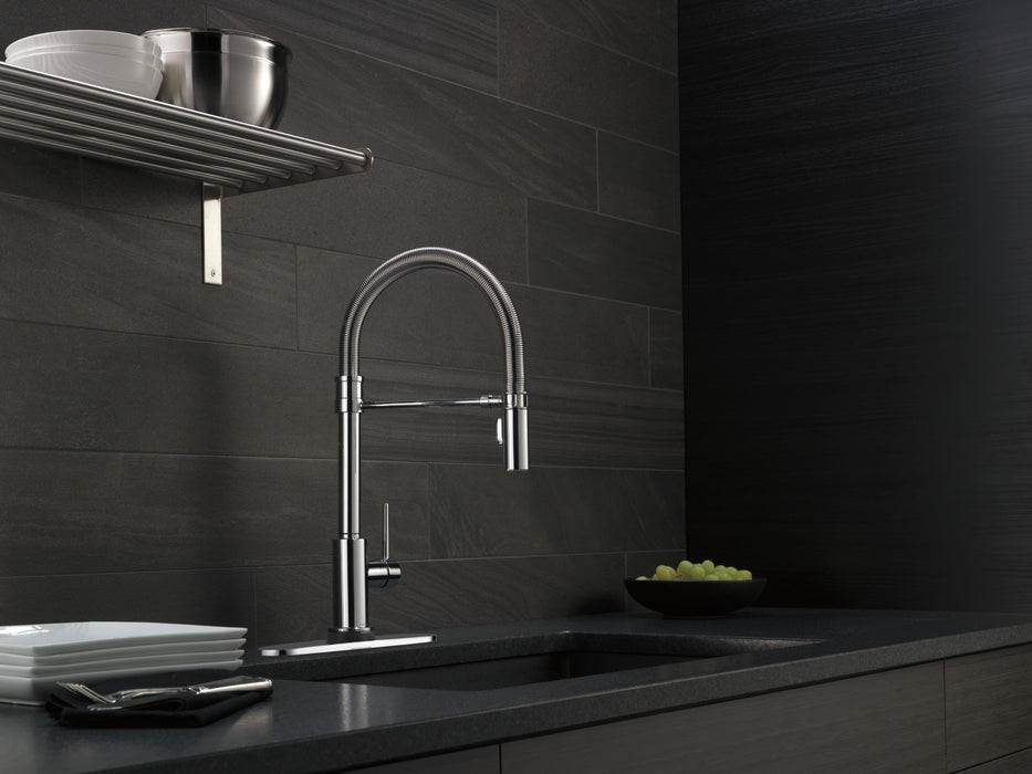 Delta Trinsic 9659T Single-Handle Pull-Down Spring Kitchen Faucet with TouchTouch 2O Technology