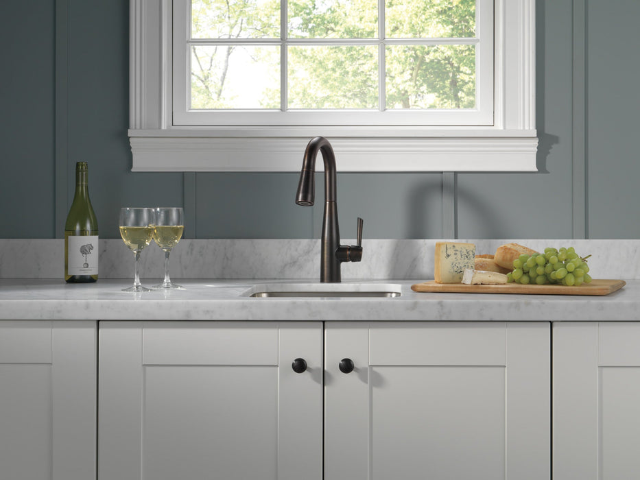 Delta Essa 9913 Single Handle Pull-Down Bar / Prep Faucet