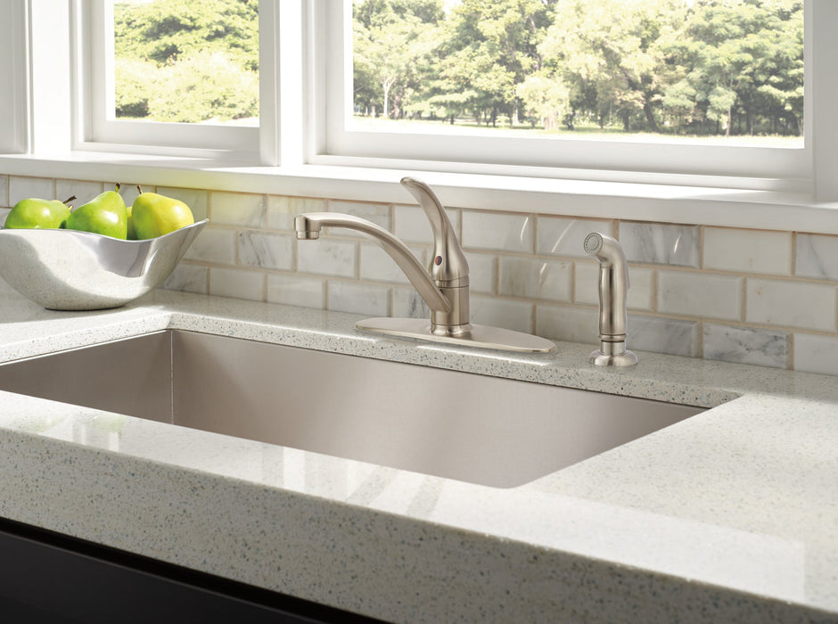 Delta Foundations B4410LF Single Handle Kitchen Faucet with Spray