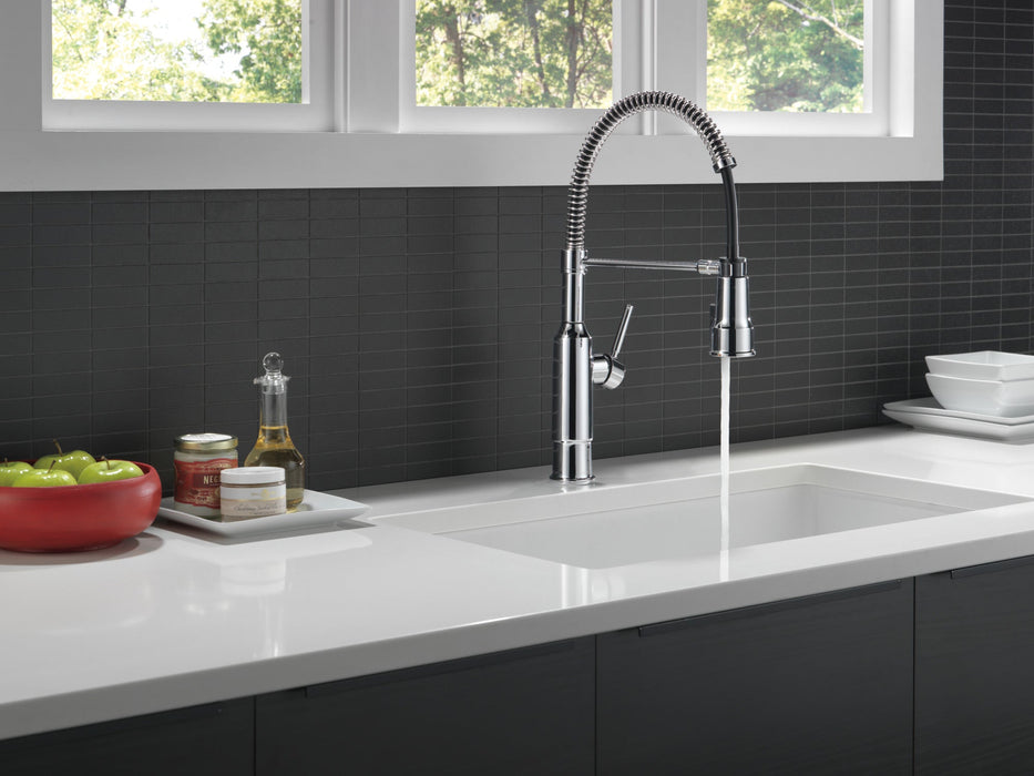 Delta Theodora 18804Z Single-Handle Pull-Down Spring Kitchen Faucet