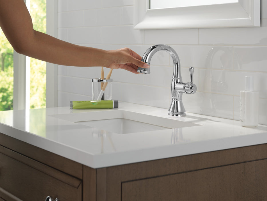 Delta Cassidy 597 Single Handle Pull Down Bathroom Faucet