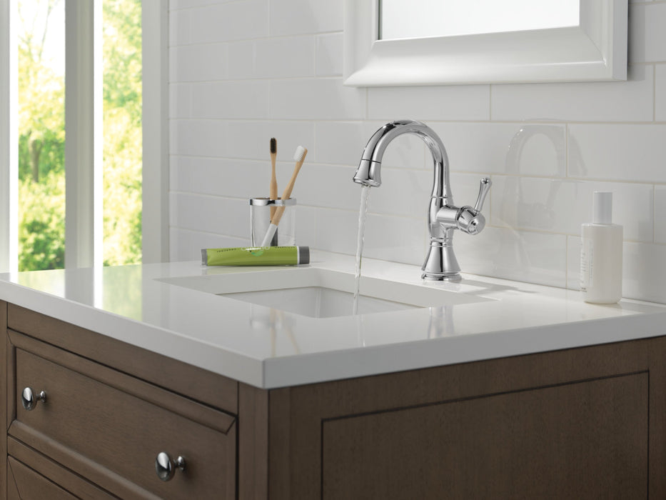 Delta Cassidy 597 Single Handle Pull Down Bathroom Faucet