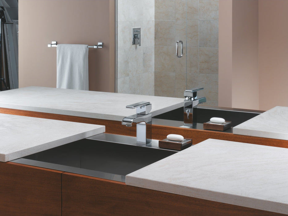 Delta Urban Arzo 77524 24" Towel Bar