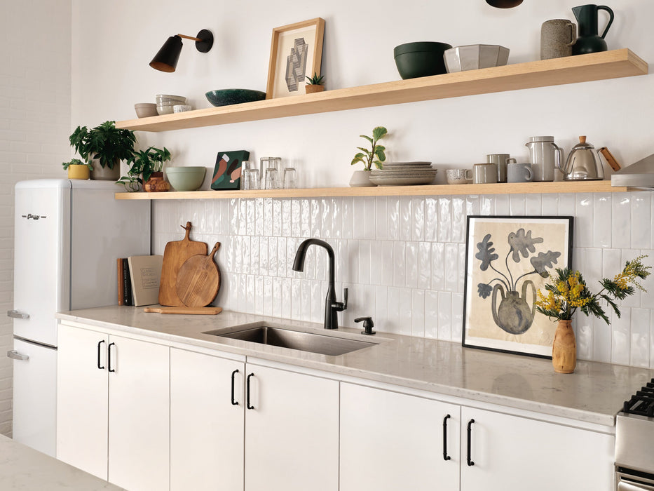 Delta Stryke 9176 Single Handle Pull-Down Kitchen Faucet