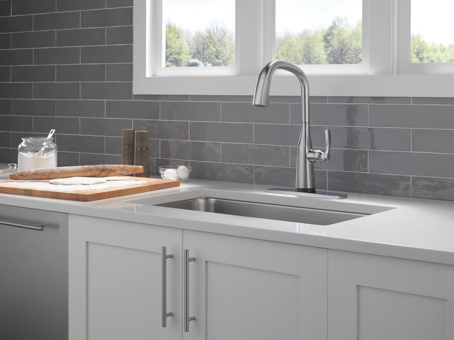 Delta Stryke 9176TV TouchTouch 2O Pull-Down Kitchen w/ Voice