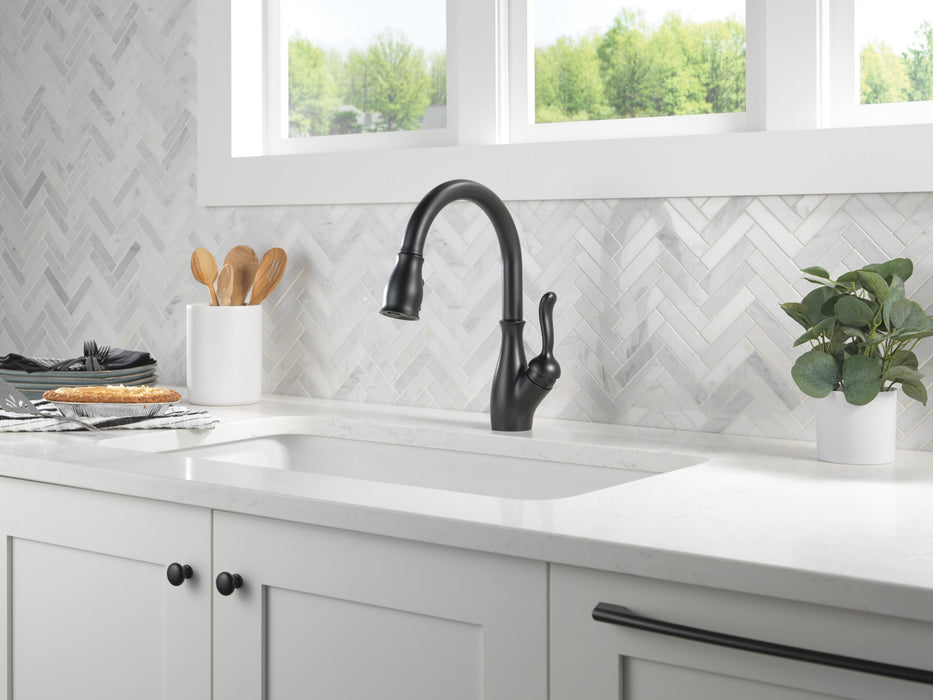 Delta Leland 9178 Single Handle Pull-Down Kitchen Faucet with ShieldSpray Technology