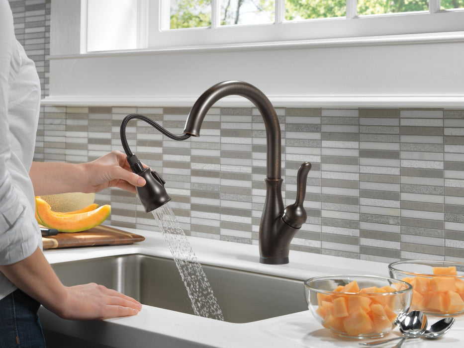 Delta Leland: VoiceIQ Single Handle Pull-Down Faucet with Touch2O Technology