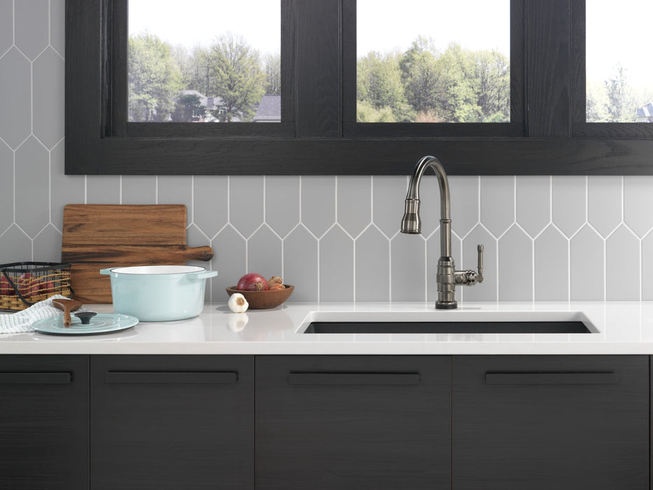 Delta Broderick 9190T Single Handle Pull-Down Kitchen Faucet With TouchTouch 2O Technology