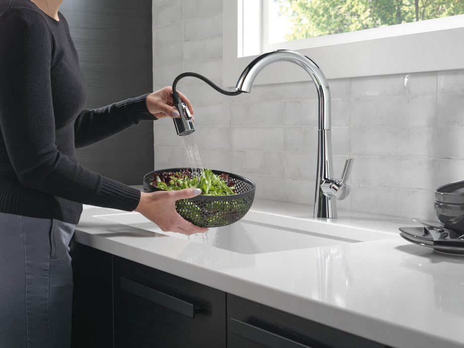 Delta Monrovia 9191 Single Handle Pull-Down Kitchen Faucet
