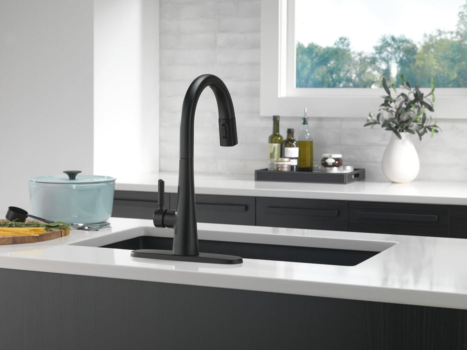 Delta Monrovia 9191 Single Handle Pull-Down Kitchen Faucet