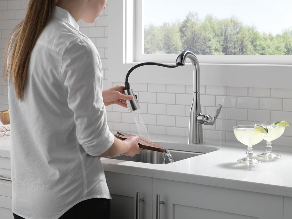 Delta Stryke 9976 Single Handle Pull-Down Bar/Prep Faucet