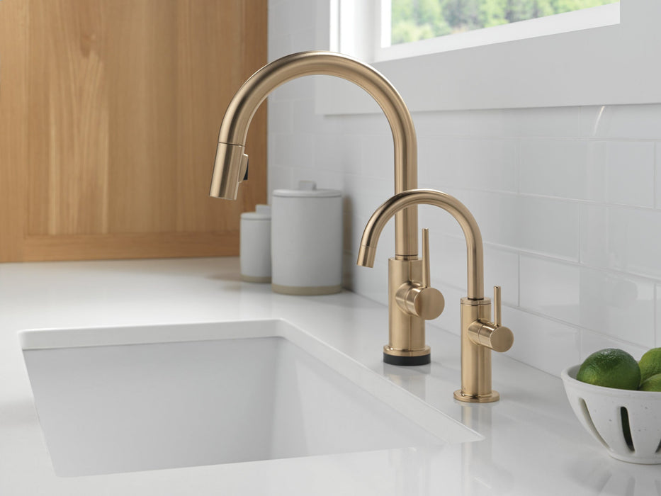 Delta 1930 Contemporary Round Beverage Faucet