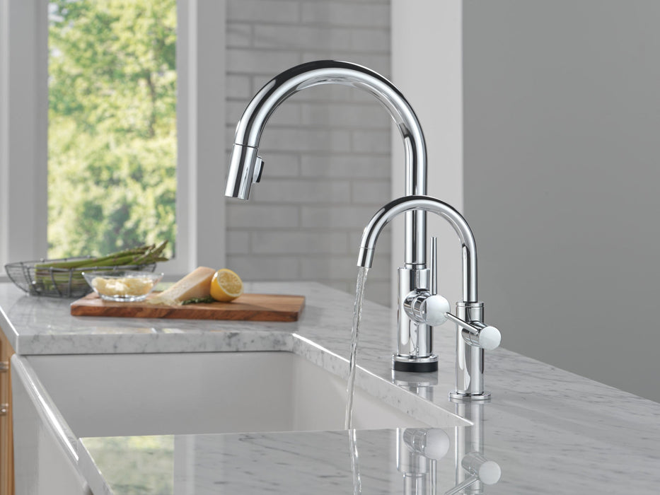 Delta 1930 Contemporary Round Beverage Faucet