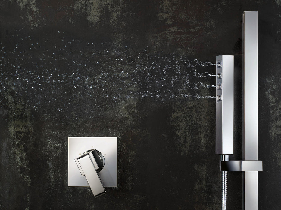 Delta Universal Showering Components 51567 H2OKINETIC Single-Setting Slide Bar Hand Shower