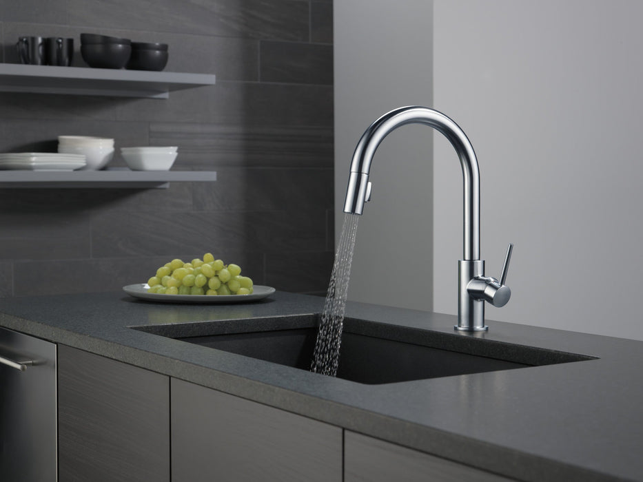 Delta Trinsic 9159 Single Handle Pull-Down Kitchen Limited Swivel