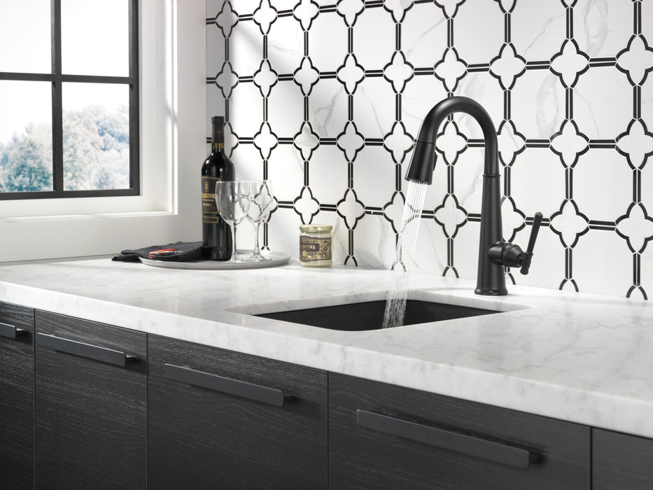 Delta Emmeline 9982 Single Handle Pull-Down Bar/Prep Faucet