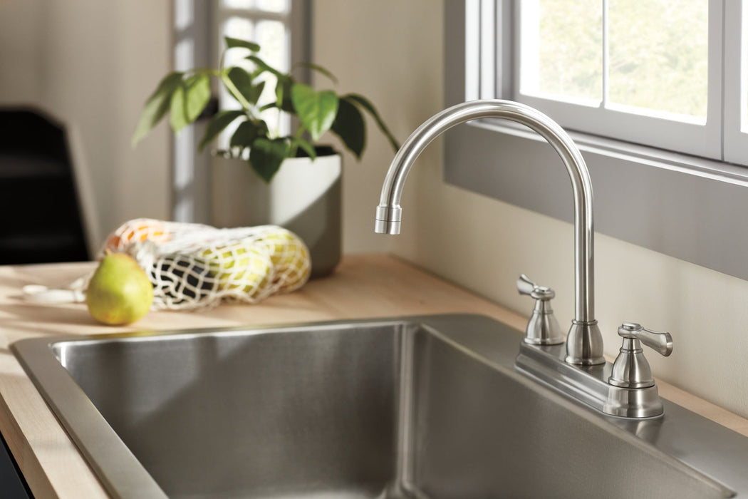 Peerless Elmhurst: Two-Handle Kitchen Faucet with Twist Aerator