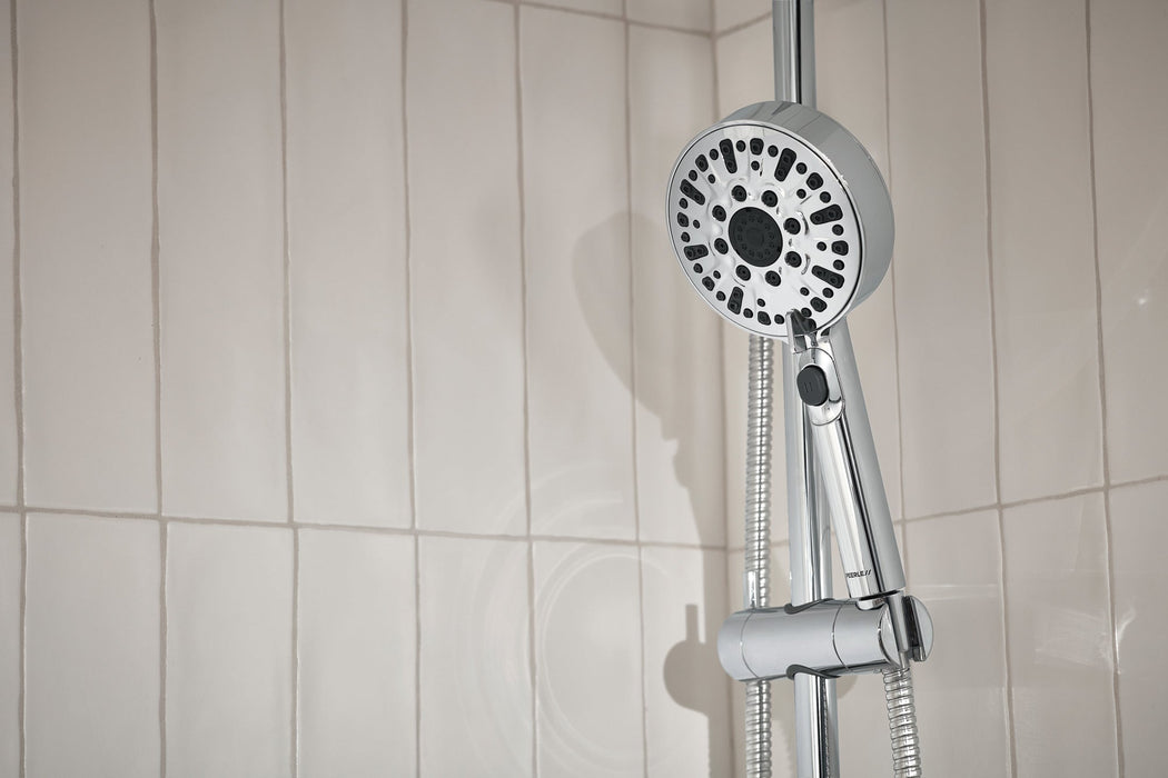 Peerless Precept P62447 Slide bar with hand shower