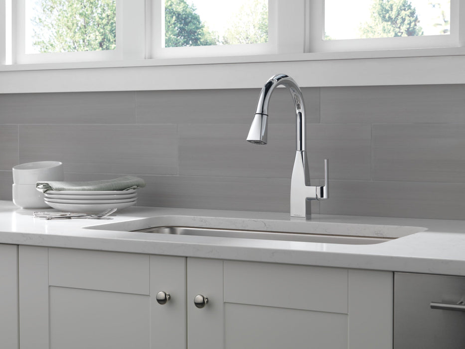 Peerless Xander P7919LF Single-Handle Pull-Down Kitchen Faucet