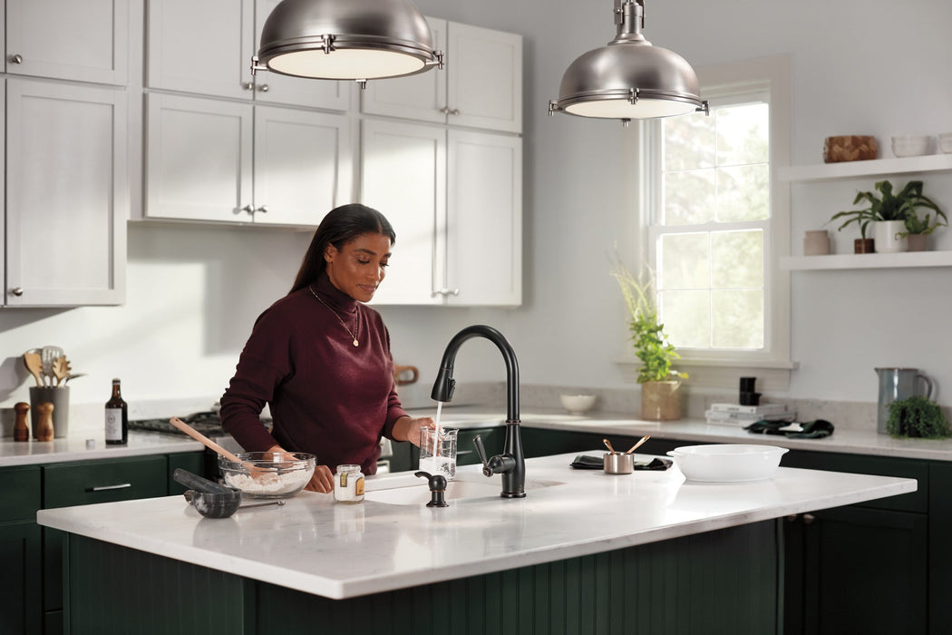 Peerless Elmhurst P7965LF Single-Handle Pull-Down Kitchen Faucet