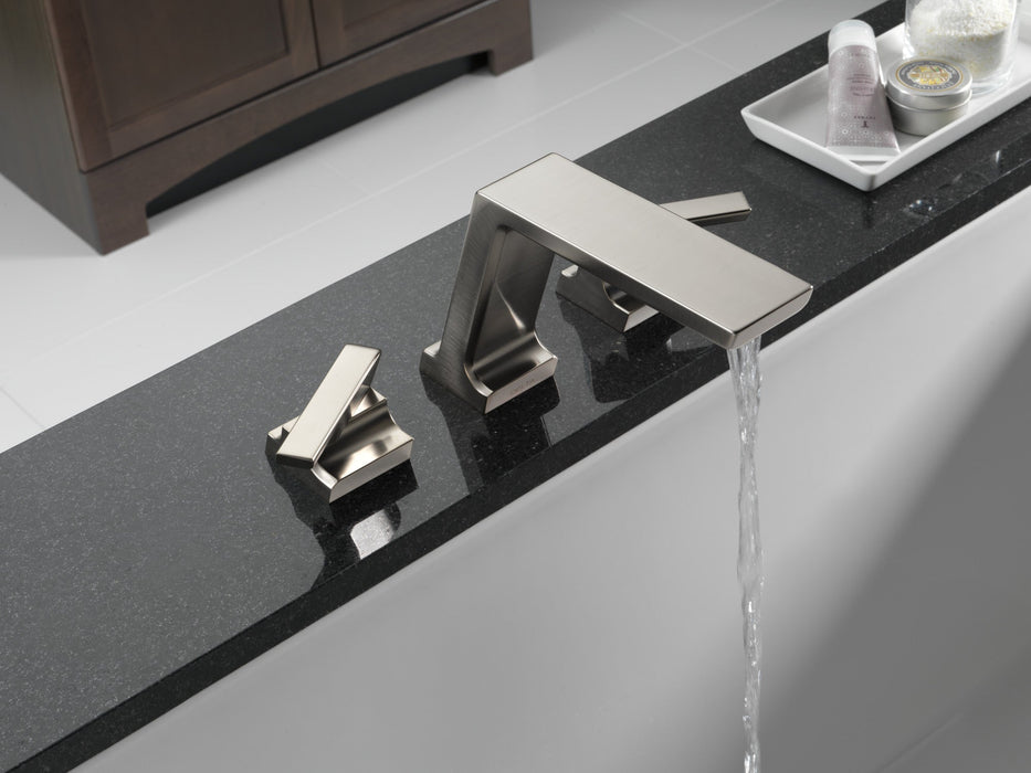 Delta Pivotal: Roman Tub Trim