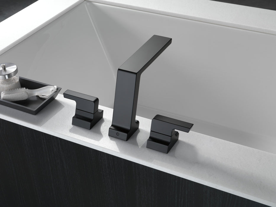 Delta Pivotal: Roman Tub Trim