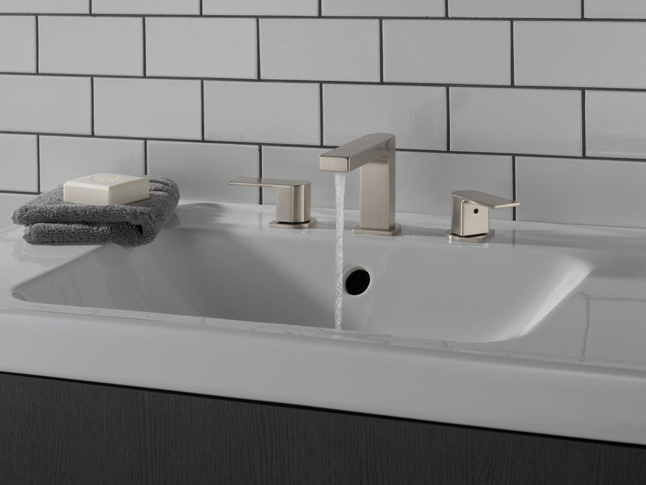 Peerless Xander P3519LF Two Handle Widespread Bathroom