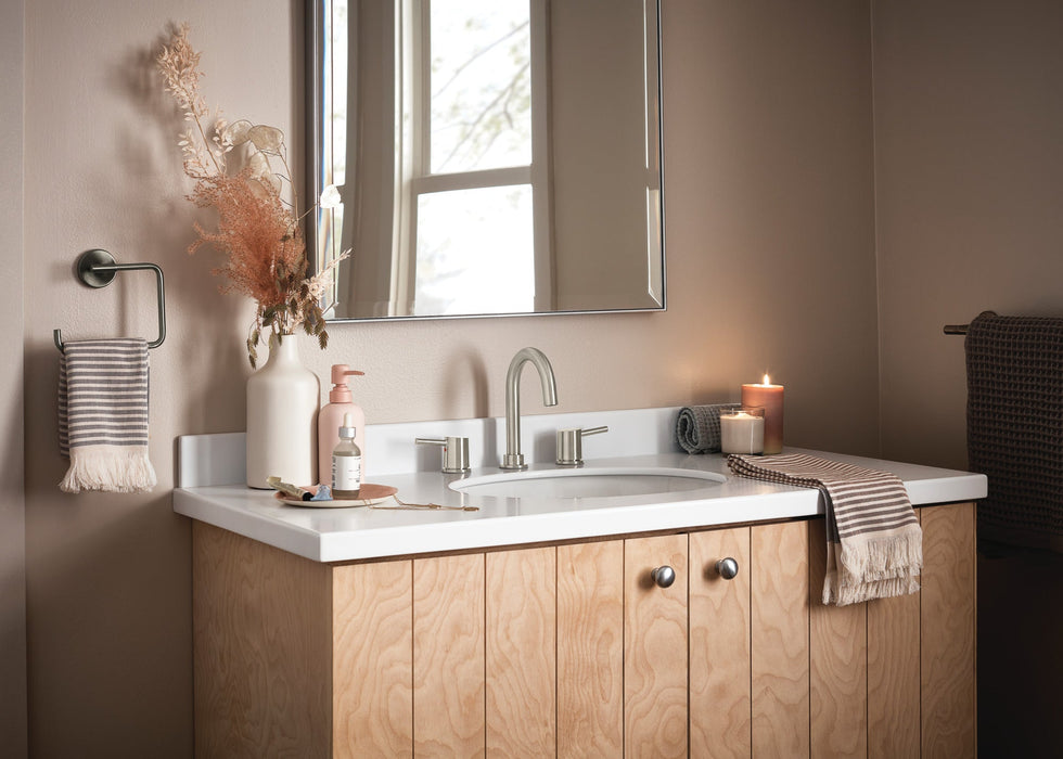 Peerless Precept P3547LF Two Handle Widespread Bath Faucet