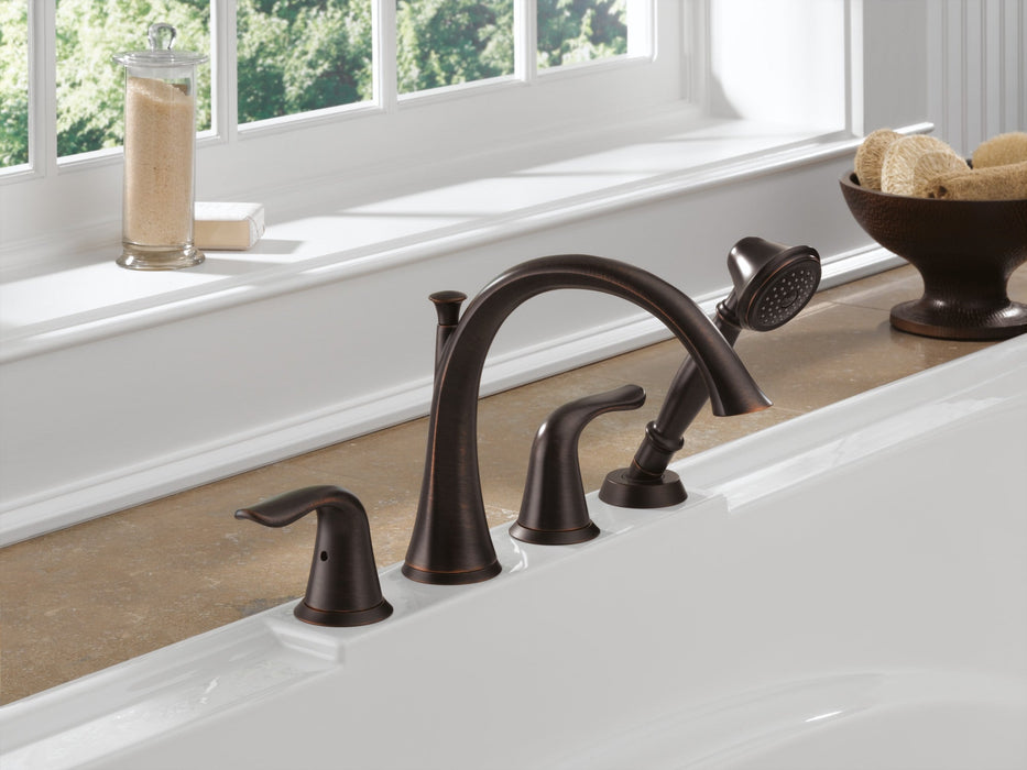 Delta Lahara:T4738 Roman Tub with Handshower Trim