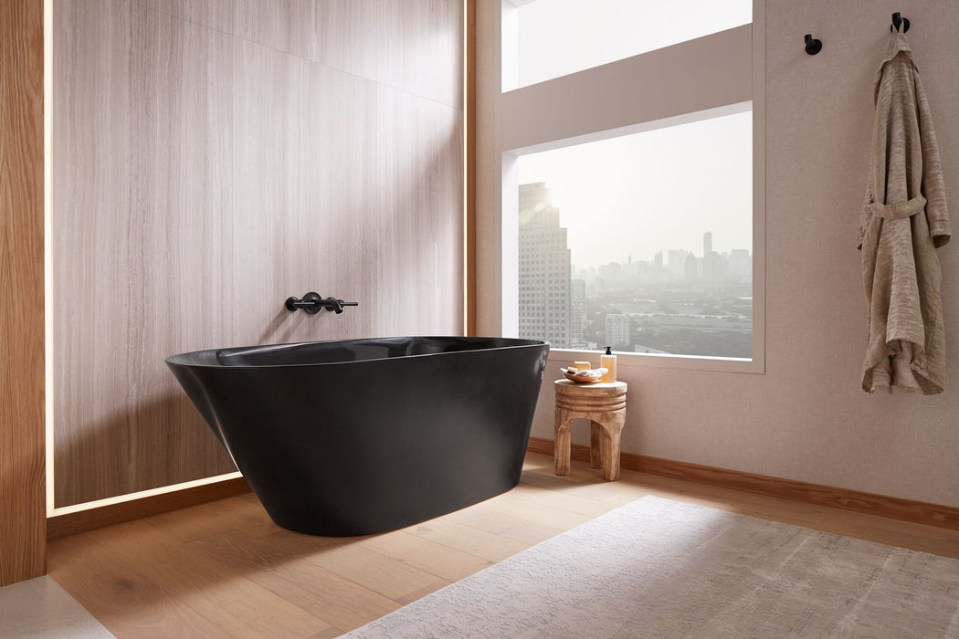 Up to 2 walls & multiple product categories visible