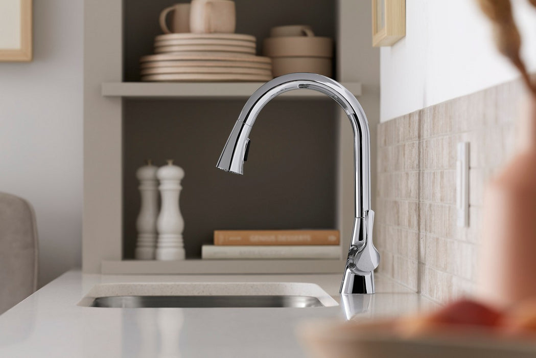 Sterling Valton Pull-down single-handle kitchen faucet - Polished Chrome