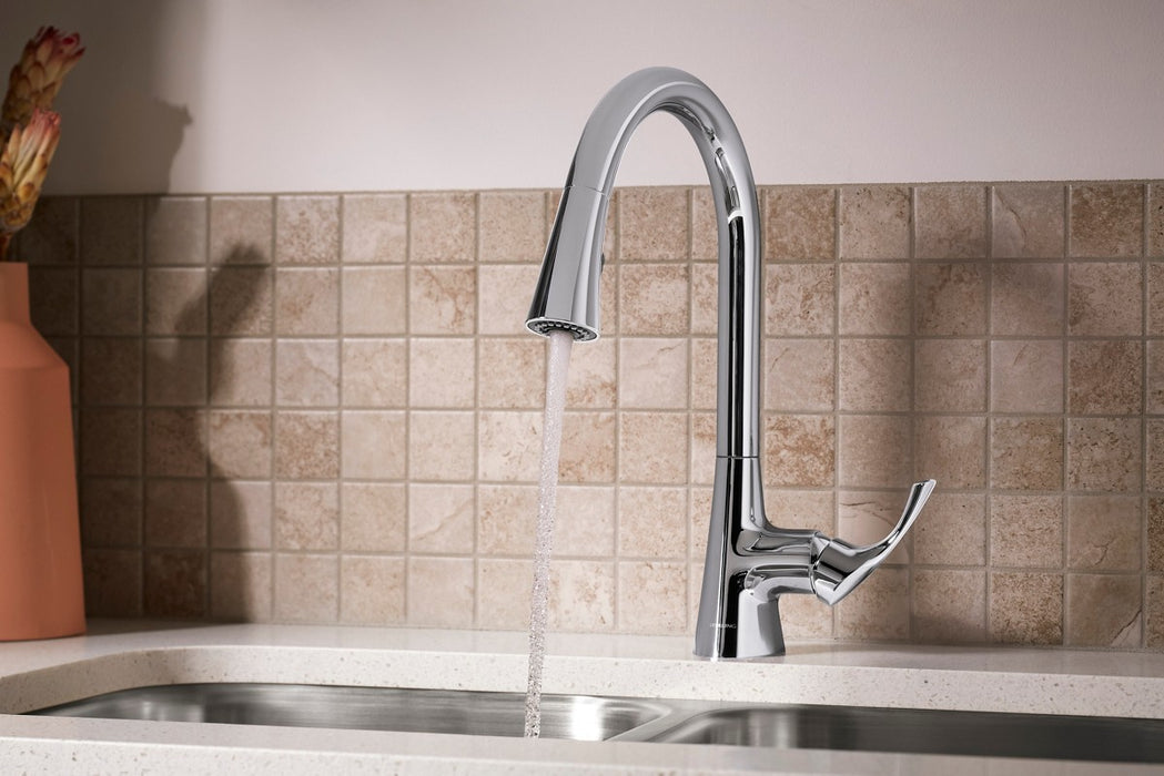Sterling Valton Pull-down single-handle kitchen faucet - Polished Chrome